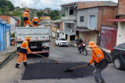 Prefeitura de Manaus melhora malha viária de vias nos bairros Tancredo Neves e São José