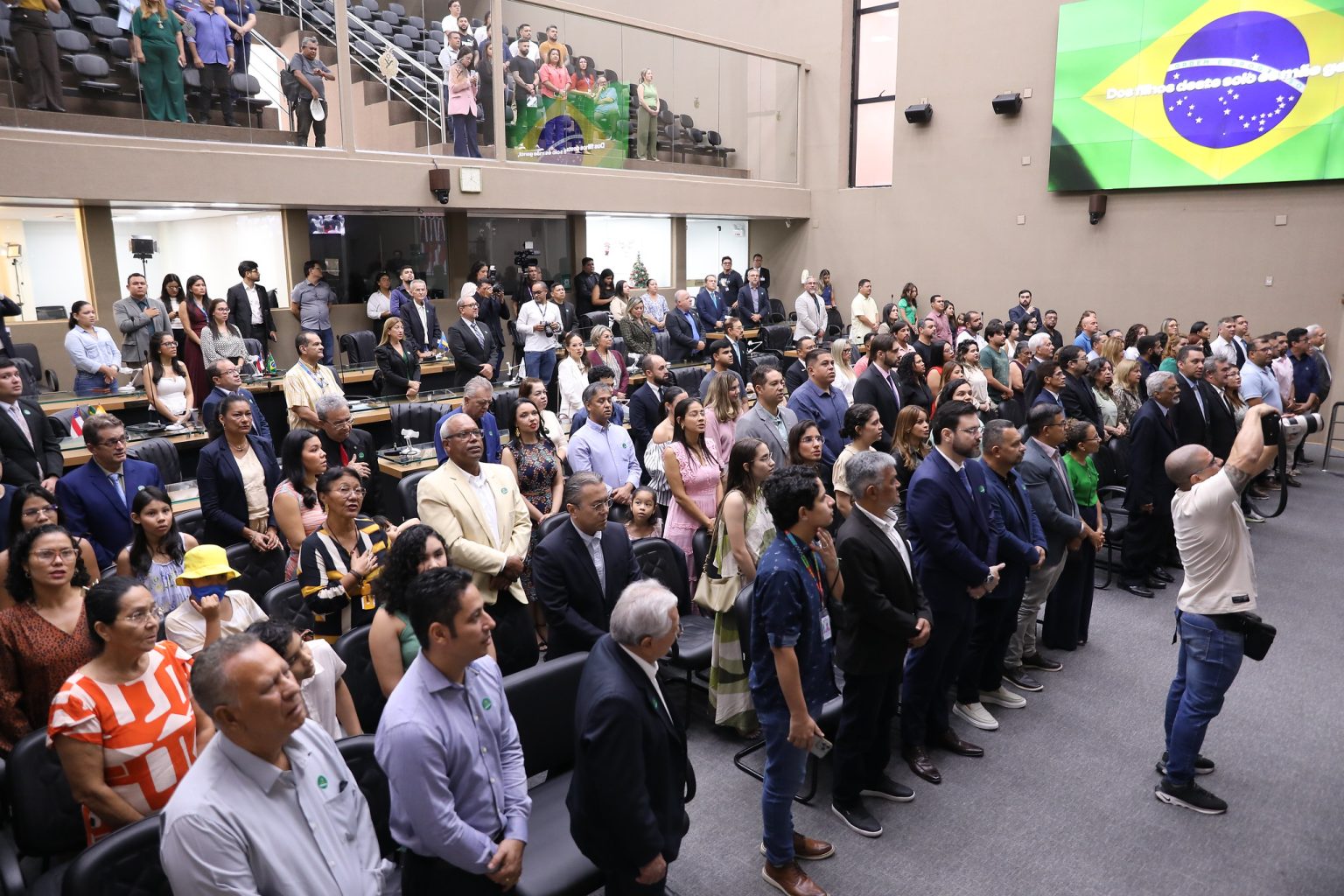 Profissionais do Implurb recebem homenagem do Crea-AM