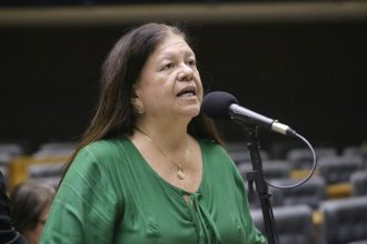 Comissão aprova limite de uso da margem consignável para cartões a 5%