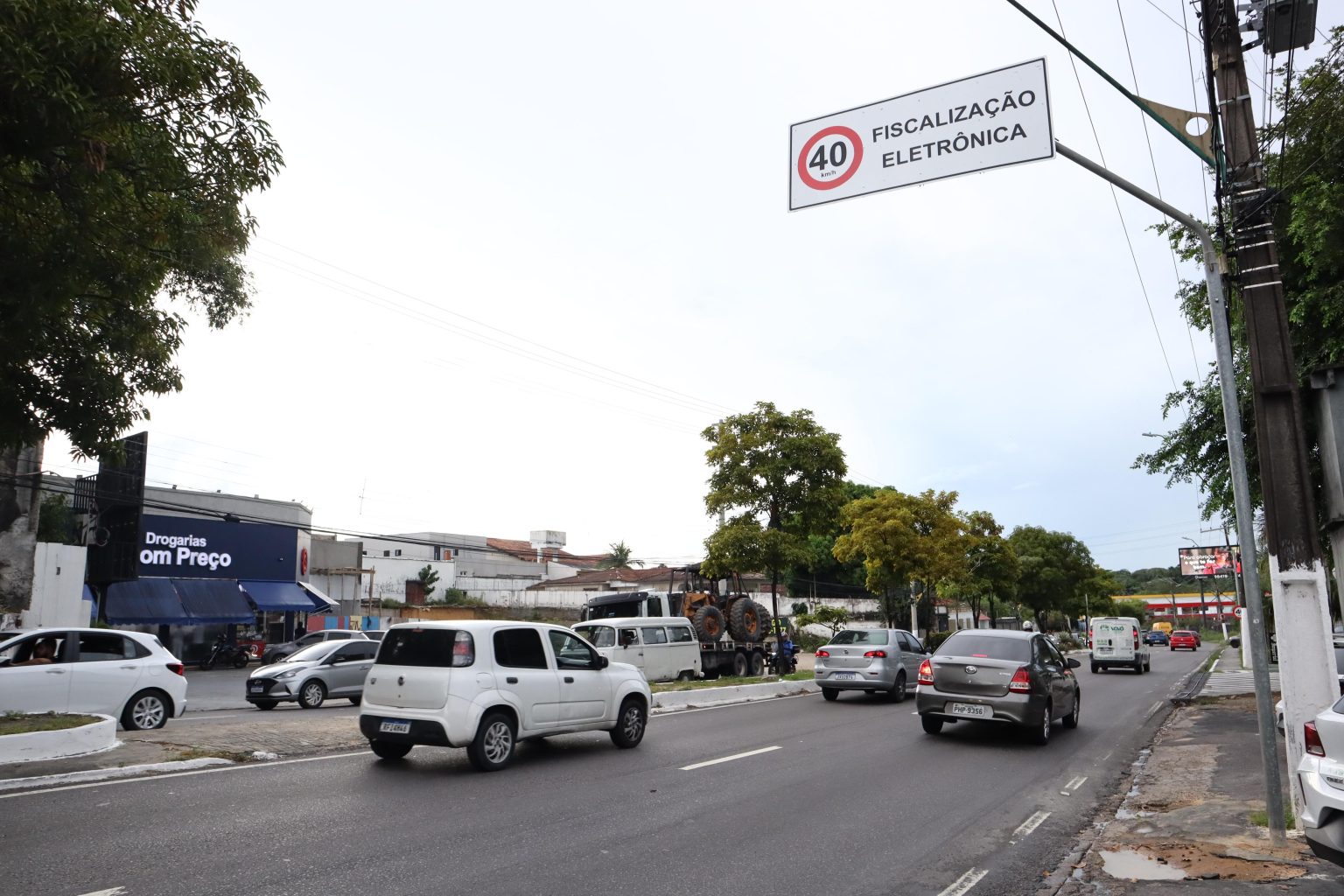 Prefeitura amplia fiscalização eletrônica em Manaus com novos pontos e tecnologia inédita de detecção de eixo