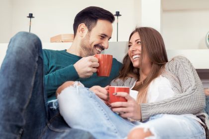 O Amor que Acolhe, Abraça e Permanece