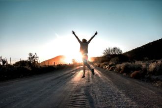 Escudo e Proteção: A Promessa de Deus Para Quem Confia
