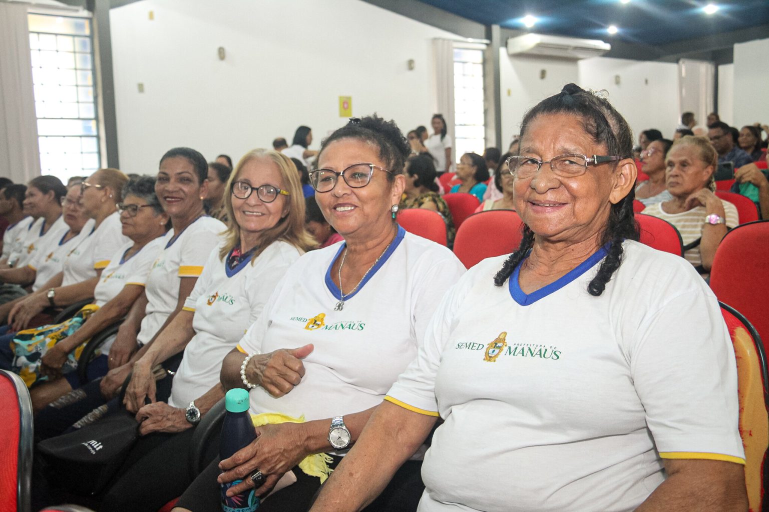 Prefeitura de Manaus divulga período de matrícula para projeto Cemeapi da Semed