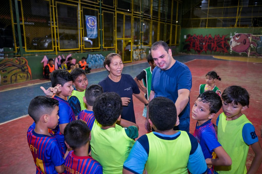Férias escolares: deputado Roberto Cidade reforça legislação de sua autoria que amplia a proteção de crianças e adolescentes