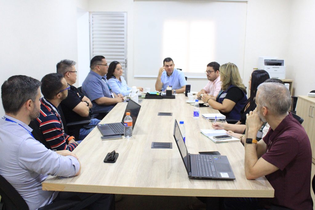 Prefeitura de Manaus se reúne com o Ministério do Desenvolvimento Social e Caixa Econômica para execução e ampliação do programa Gás do Povo