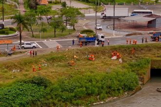 Prefeitura realiza grande mutirão de limpeza na zona Sul