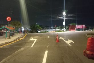 Sinalização de trânsito em várias zonas de Manaus
