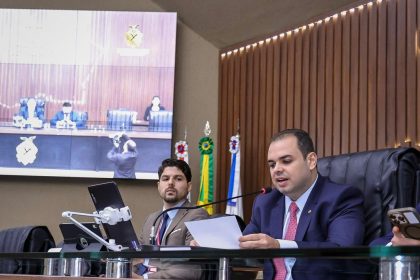 PL de Roberto Cidade fortalece transporte fluvial no Amazonas com criação da Escola de Aquaviários