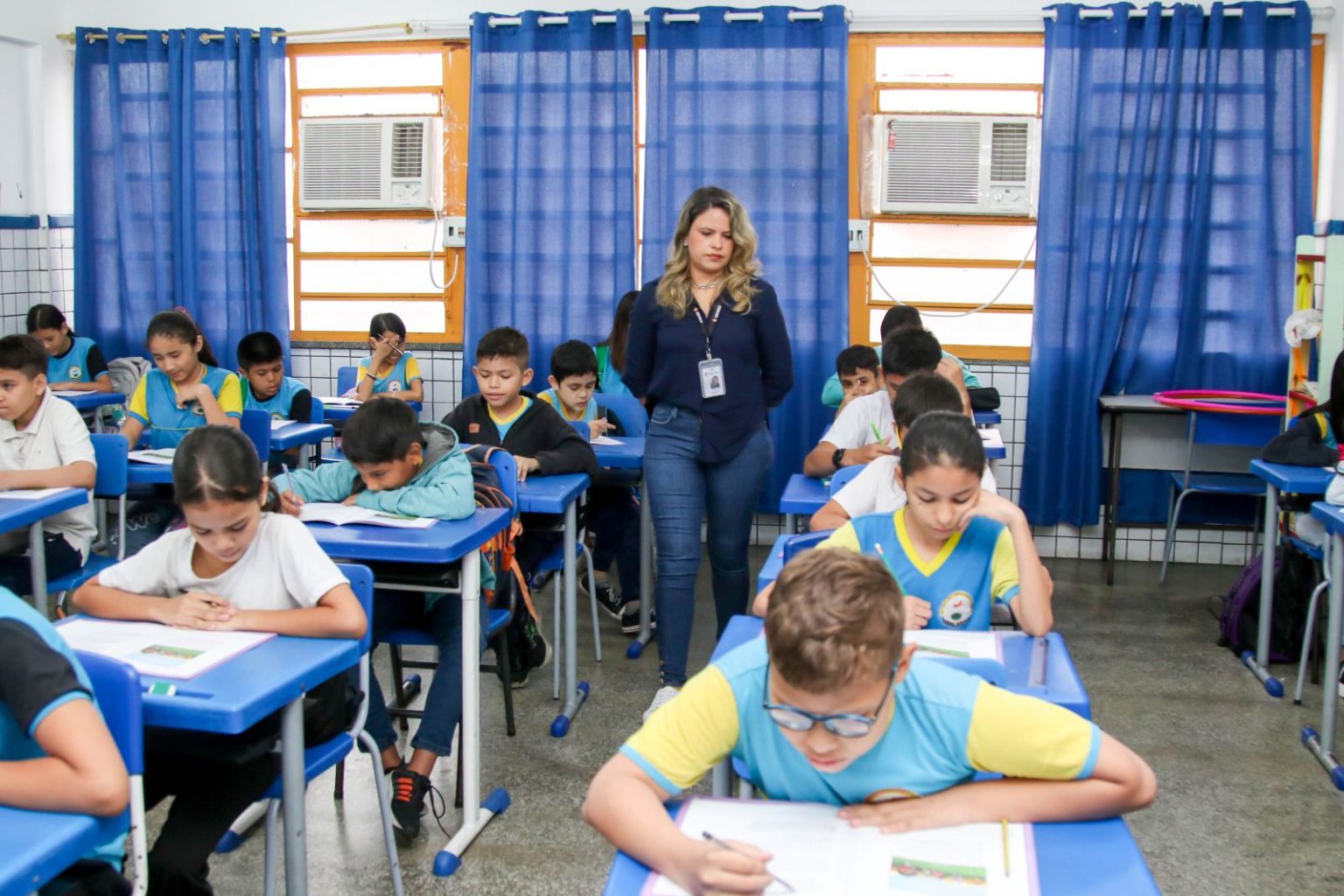 Prefeitura abre período de transferência para estudantes da semed