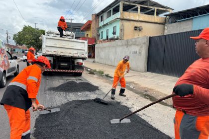Prefeitura avança com recuperação asfáltica na zona Leste