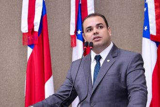 Projeto de Lei de Roberto Cidade propõe notificação eletrônica de veículos removidos