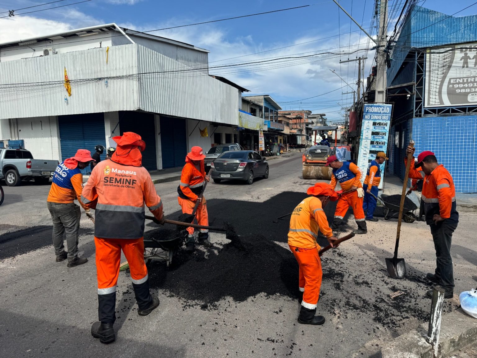 Prefeitura realiza grande intervenção asfáltica no bairro Flores