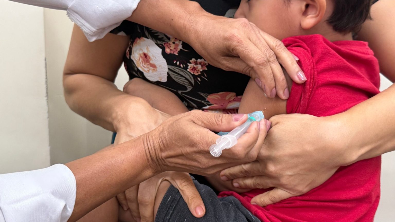 Prefeitura de Manaus alerta que 71% das crianças, idosos e gestantes ainda não se vacinaram contra a gripe