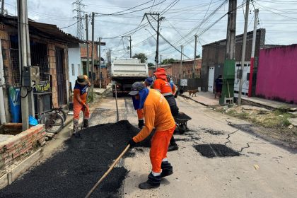 Jorge Teixeira recebe serviços de recuperação asfáltica