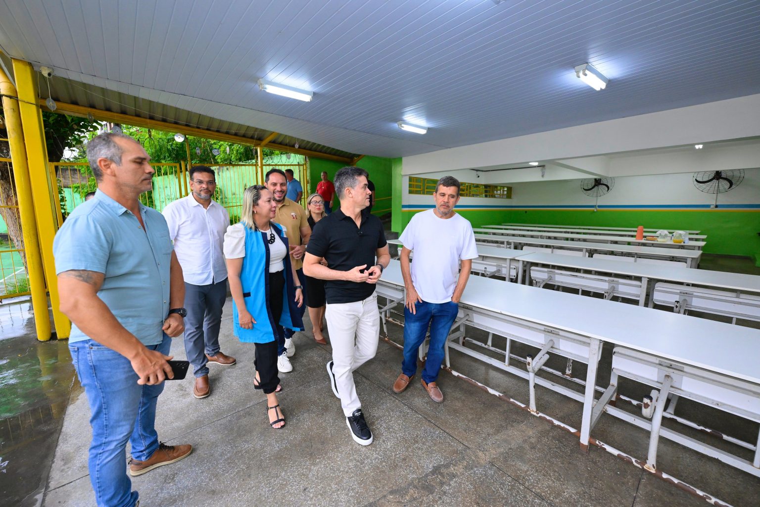 David Almeida acaba com burocracia nas escolas com o Proesc