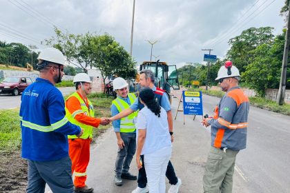 Obra da Cigás é autuada e embargada pela prefeitura