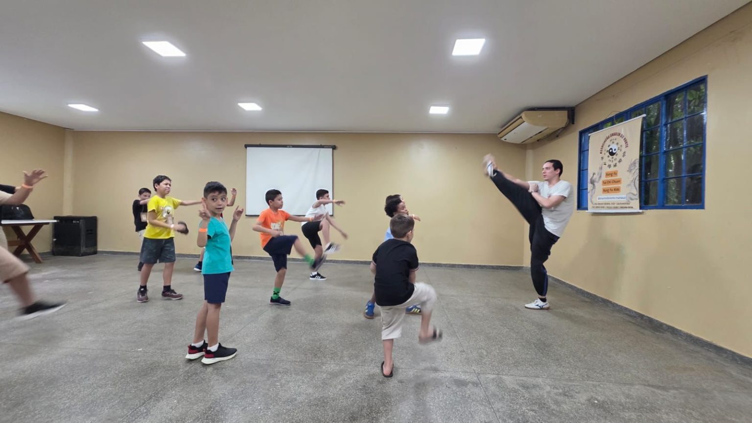 Prefeitura de Manaus oferece oficina de Kung Fu e Yoga Kids
