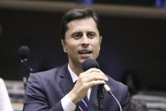 Comissão aprova dedução integral de gastos educacionais de pessoas com deficiência no Imposto de Renda