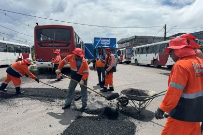 Prefeitura de Manaus realiza obra de recuperação asfáltica em importante via do bairro Jorge Teixeira