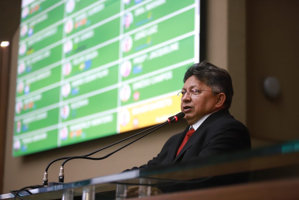 Comissão de Geodiversidade da Aleam atua como ponte entre famílias sem energia elétrica e Poder Executivo