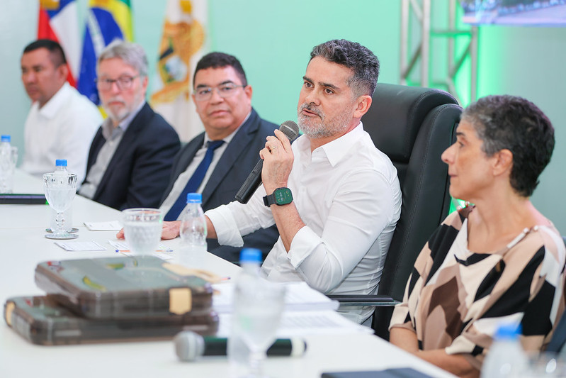 Prefeito David Almeida conduz audiência pública e coloca Manaus na vanguarda do saneamento básico no Brasil