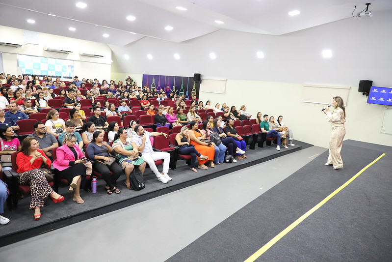 1º encontro com novos apoios escolares da educação especial