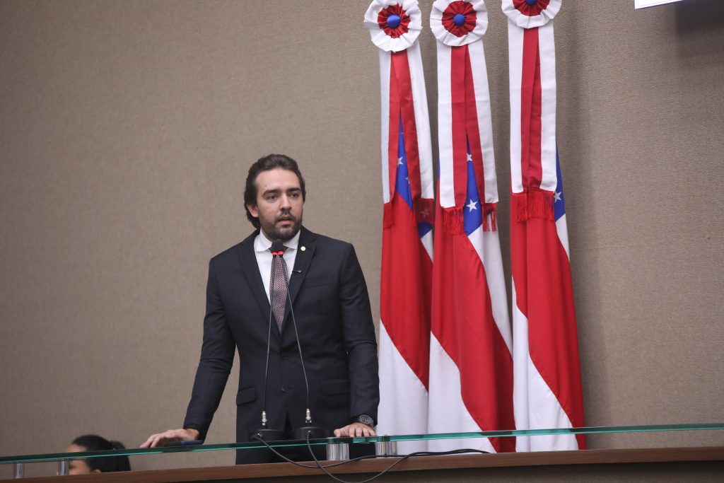 Biotecnologias e proteção de mulheres motoristas são temas de Projetos de Lei no primeiro dia de tramitação na Aleam