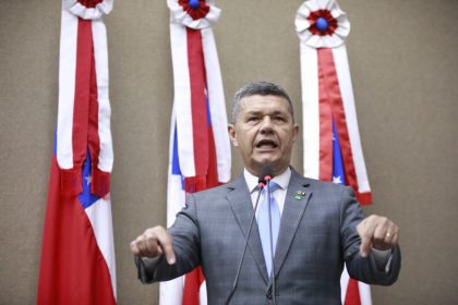 Deputado Comandante Dan denuncia falta de abastecimento de água em Benjamin Constant