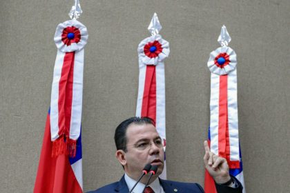 Deputado Wilker Barreto pede celeridade para inauguração de Hospital do Sangue