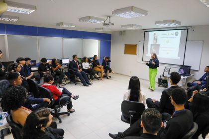Escola do Legislativo da Aleam abre o ano de 2026 com palestra sobre mulheres como agentes de transformação da sociedade