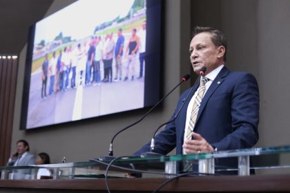 Adjuto Afonso destaca avanços em saúde e infraestrutura na Calha do Purus