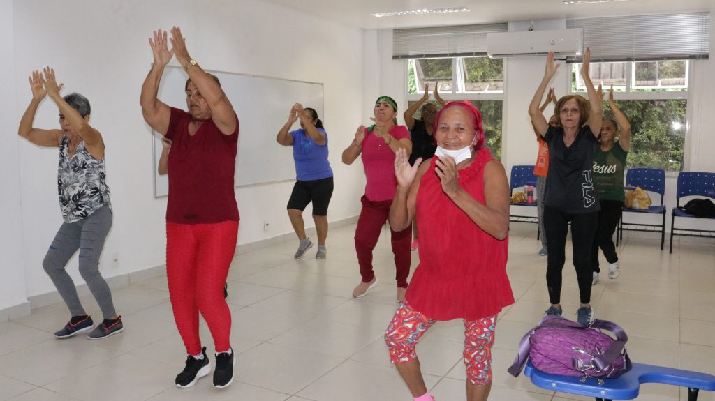Manausprev abre vagas para dança, musicoterapia e artesanato