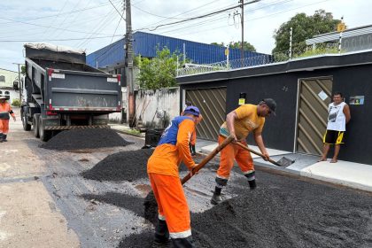 Prefeitura de Manaus atende solicitação de moradores do bairro São José e recupera via com novo asfalto