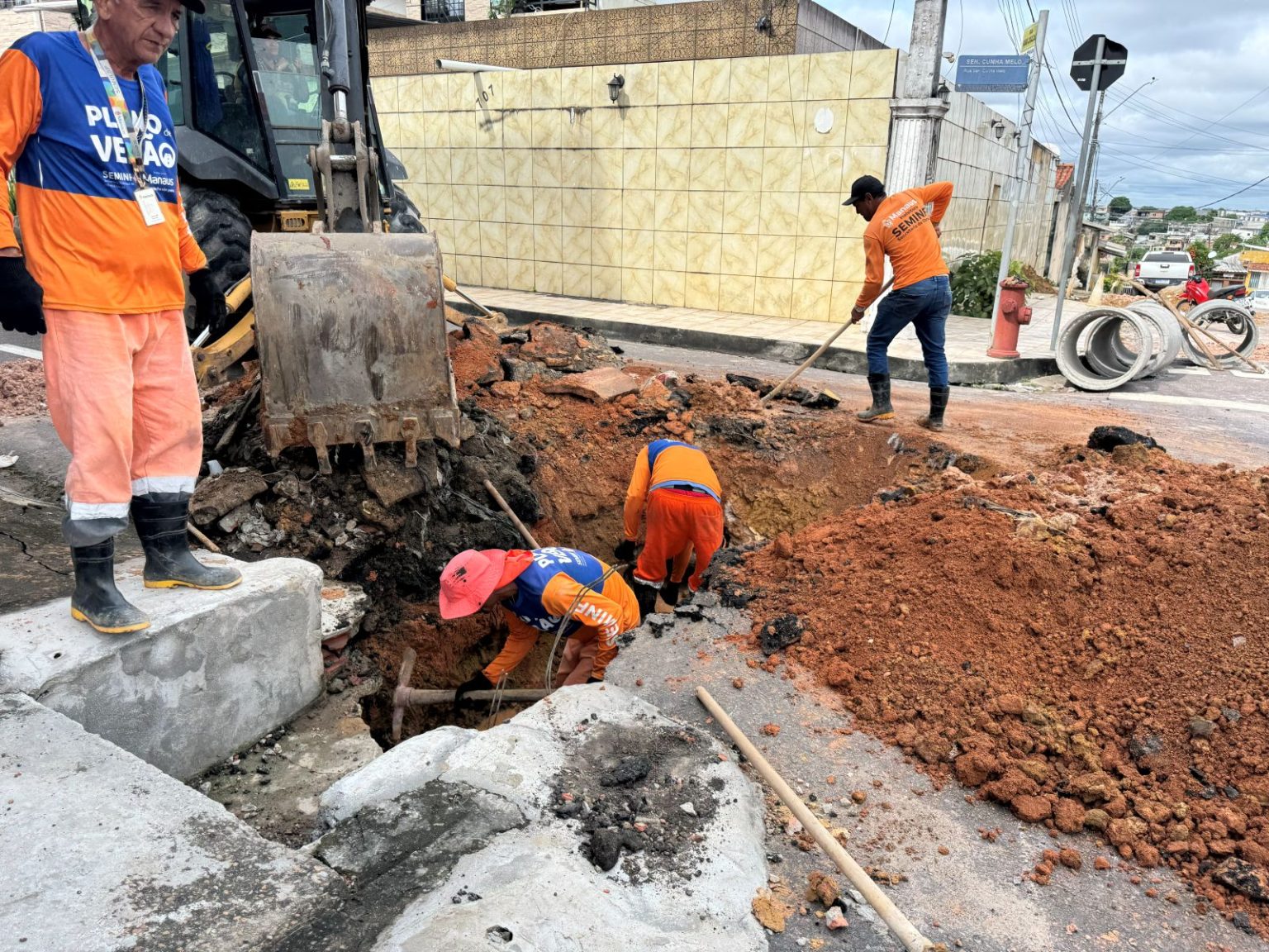 Prefeitura de Manaus realiza intervenção no bairro São Jorge