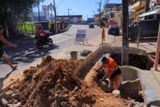 Prefeitura de Manaus recupera rede de drenagem profunda no bairro Educandos
