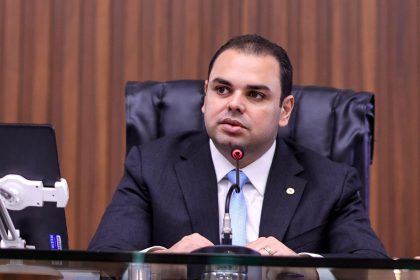 Roberto Cidade propõe política inédita para proteger mulheres contra a violência em áreas ribeirinhas e de difícil acesso no Amazonas