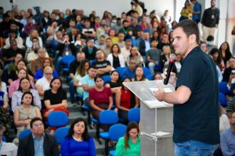 Prefeito em exercício lança plataforma da Consulta On-line 2026