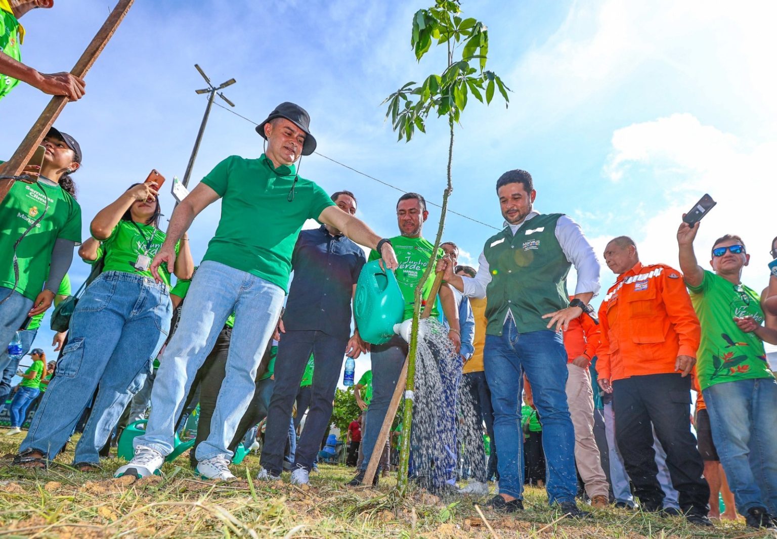Prefeito David Almeida aprova Plano Municipal de Ação Climática