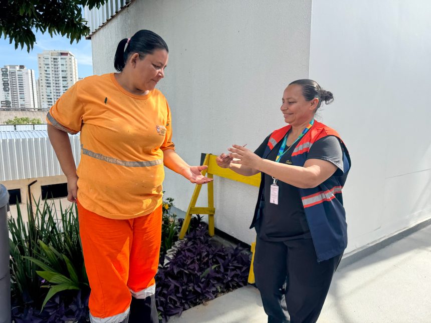 Prefeitura de Manaus realiza ação de cuidado e prevenção para servidores da Seminf durante o Carnaval