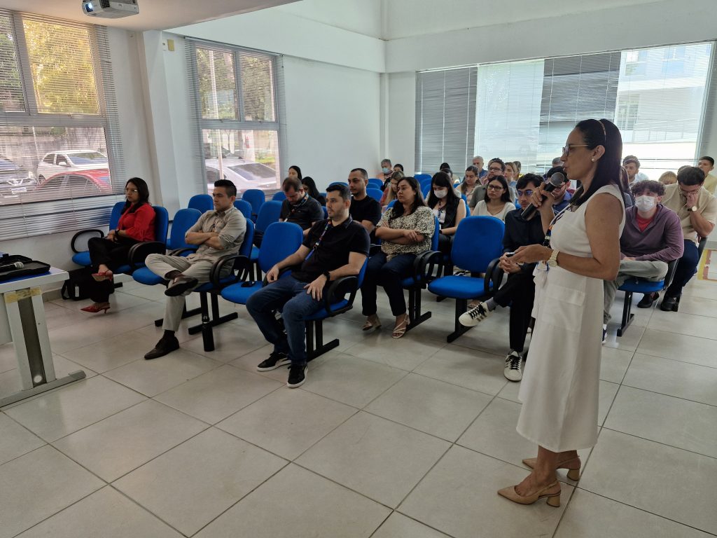 Manausprev apresenta resultados em reunião