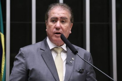 Câmara aprova emendas a acordo da Organização Internacional do Açúcar