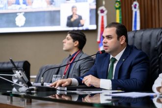 PL de Roberto Cidade que propõe extensão de Plano de Saúde Mental para estudantes da rede privada aguarda sanção governamental