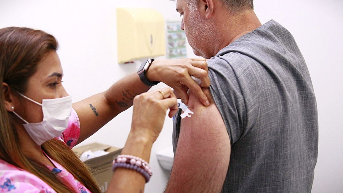 Assembleia Legislativa do Amazonas realiza campanha de vacinação contra a gripe influenza