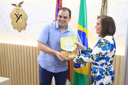 Assembleia Legislativa do Amazonas recebe prestação de contas do Tribunal de Contas do Estado de 2025