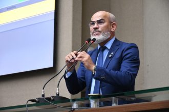 Cabo Maciel parabeniza professores da rede estadual por destaque nacional e internacional em pesquisas sobre a educação no Amazonas