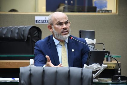 Cabo Maciel requer reforço urgente na sinalização do km 127 da AM-010 após sequência de acidentes no trecho