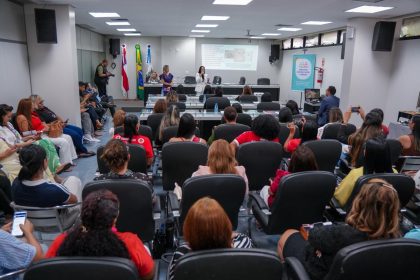 Comissão de Assistência Social da Aleam debate políticas de proteção às mulheres