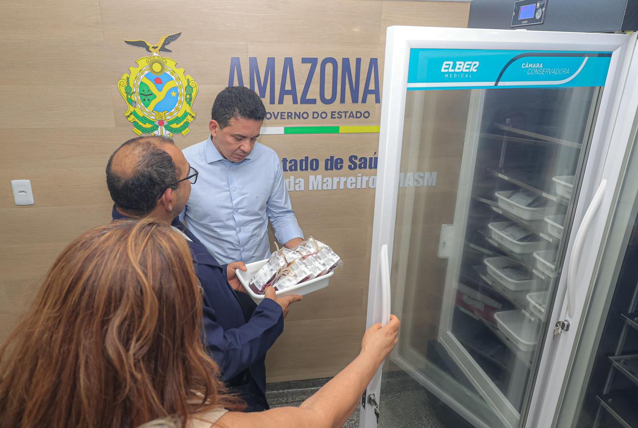 Delegado Péricles entrega R$ 530 mil em emendas para modernizar e fortalecer a Maternidade Azilda Marreiro