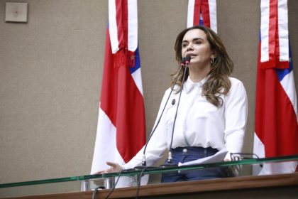 Alessandra Campelo propõe lei para fortalecer paternidade responsável no Amazonas
