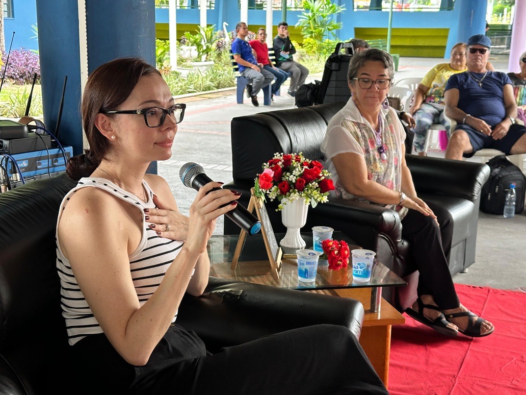 Prefeitura de Manaus realiza ação especial do Dia da Mulher no Parque do Idoso